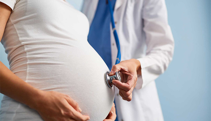 Pregnant woman checkup